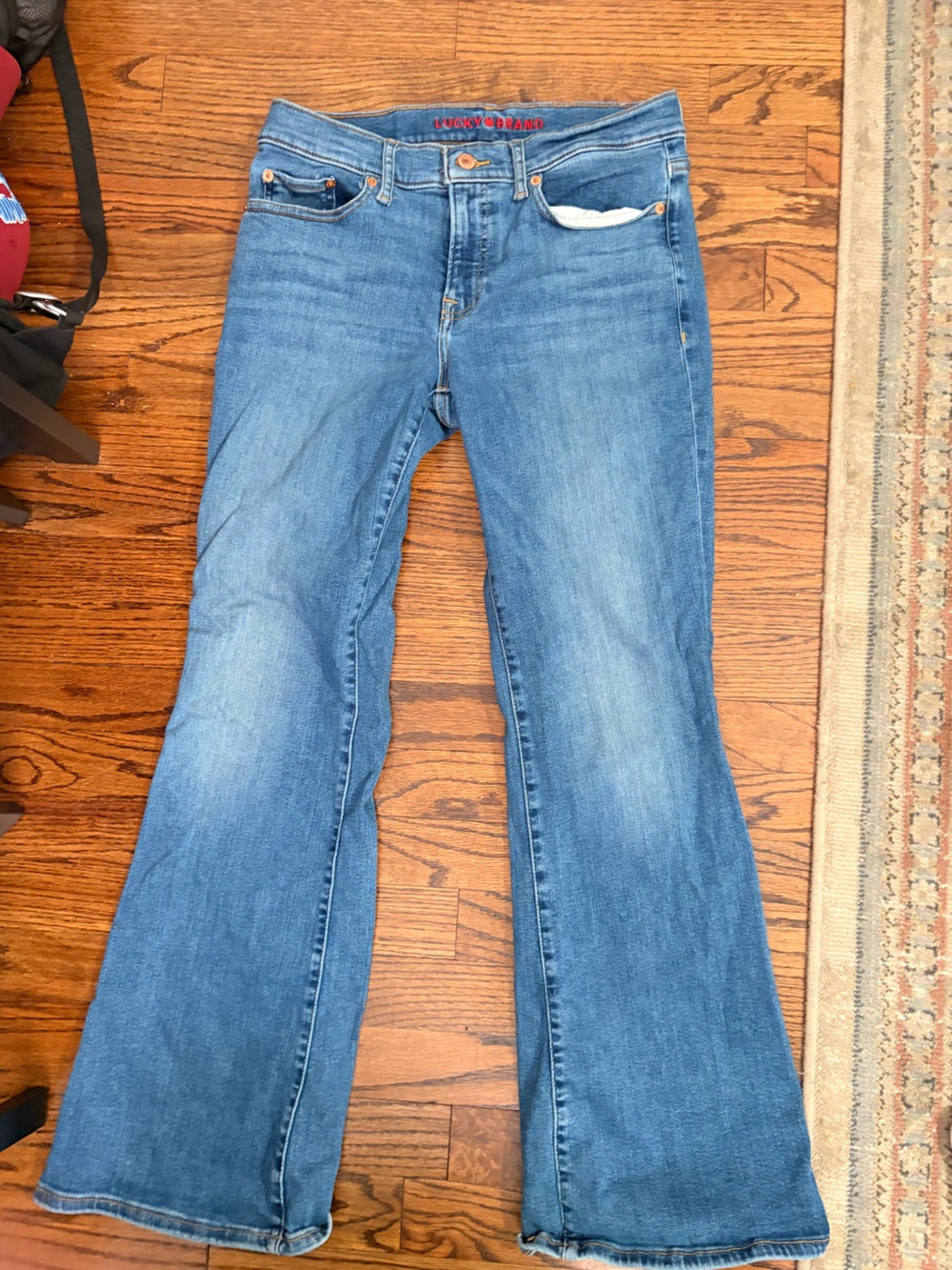 Lucky Brand Women's Light Blue Straight-Leg Jeans